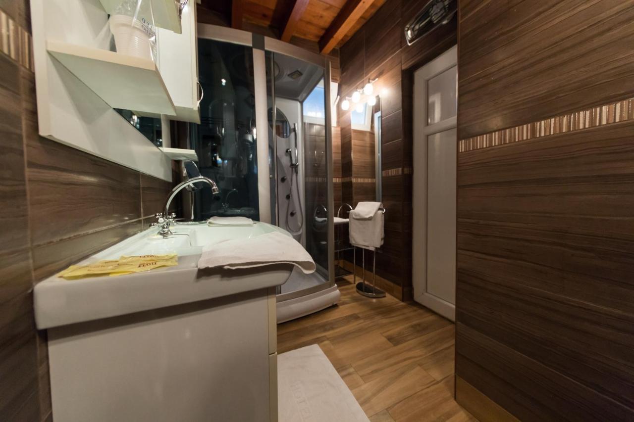Oasis Seaside Rooms Budua Esterno foto